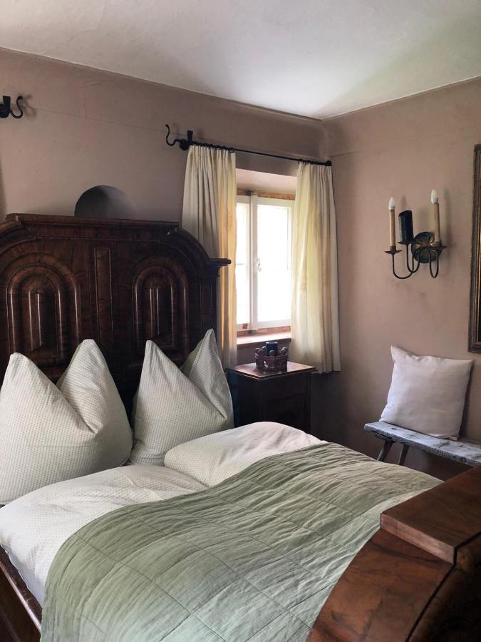 Zimmer In 400 Jahre Alten Bauernhaus Anif Buitenkant foto